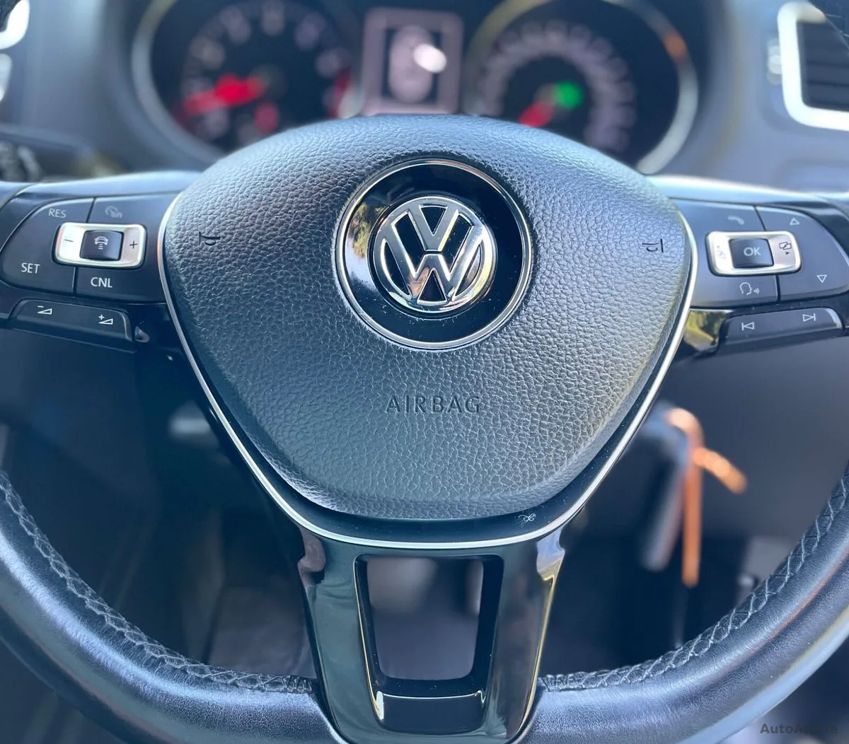 2016 Volkswagen Polo – photo 17