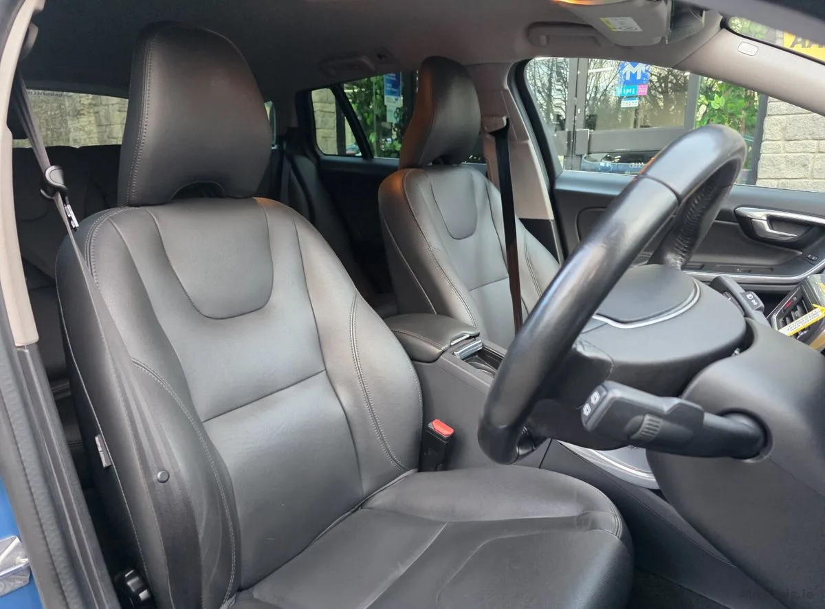 2017 Volvo V60 – photo 17