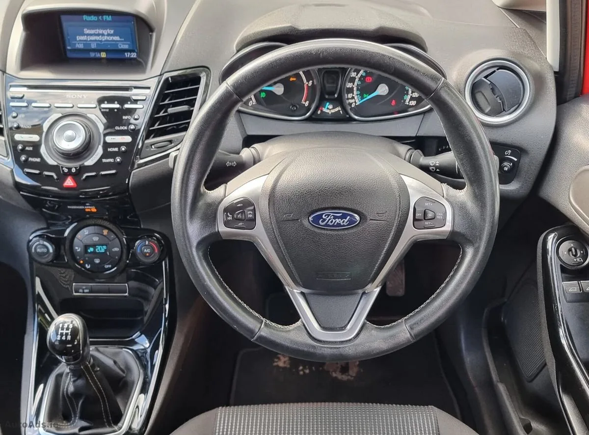 2017 Ford Fiesta – photo 19