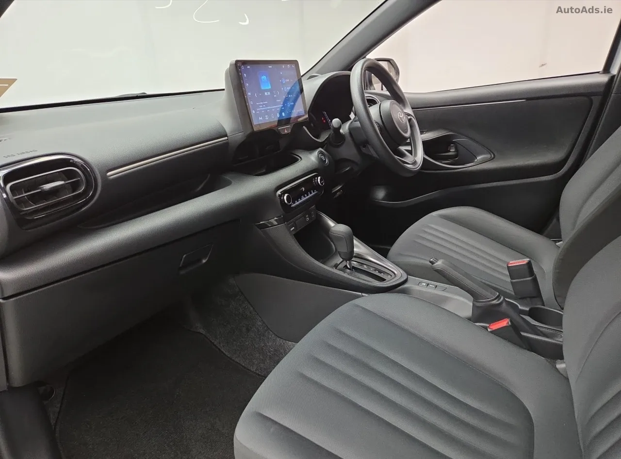 2024 Toyota Yaris – photo 4