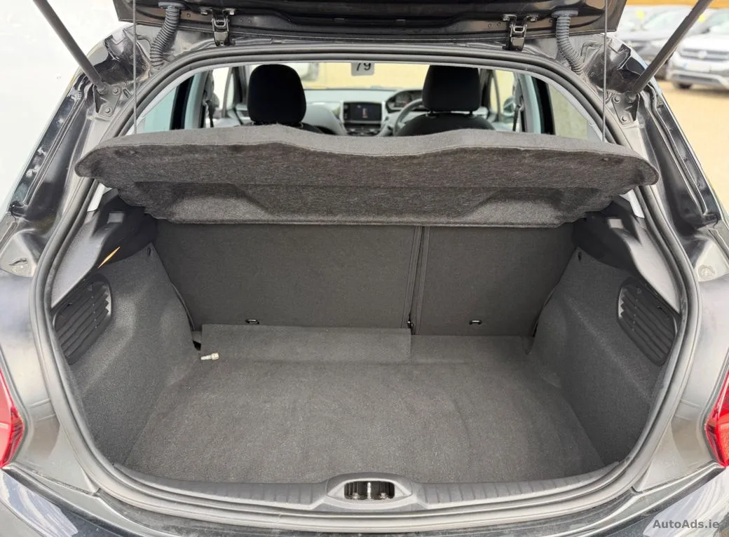 2017 Peugeot 208 – photo 14