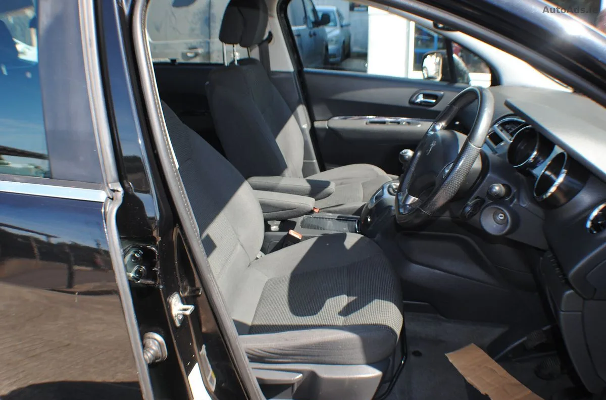 2015 Peugeot 5008 – photo 4
