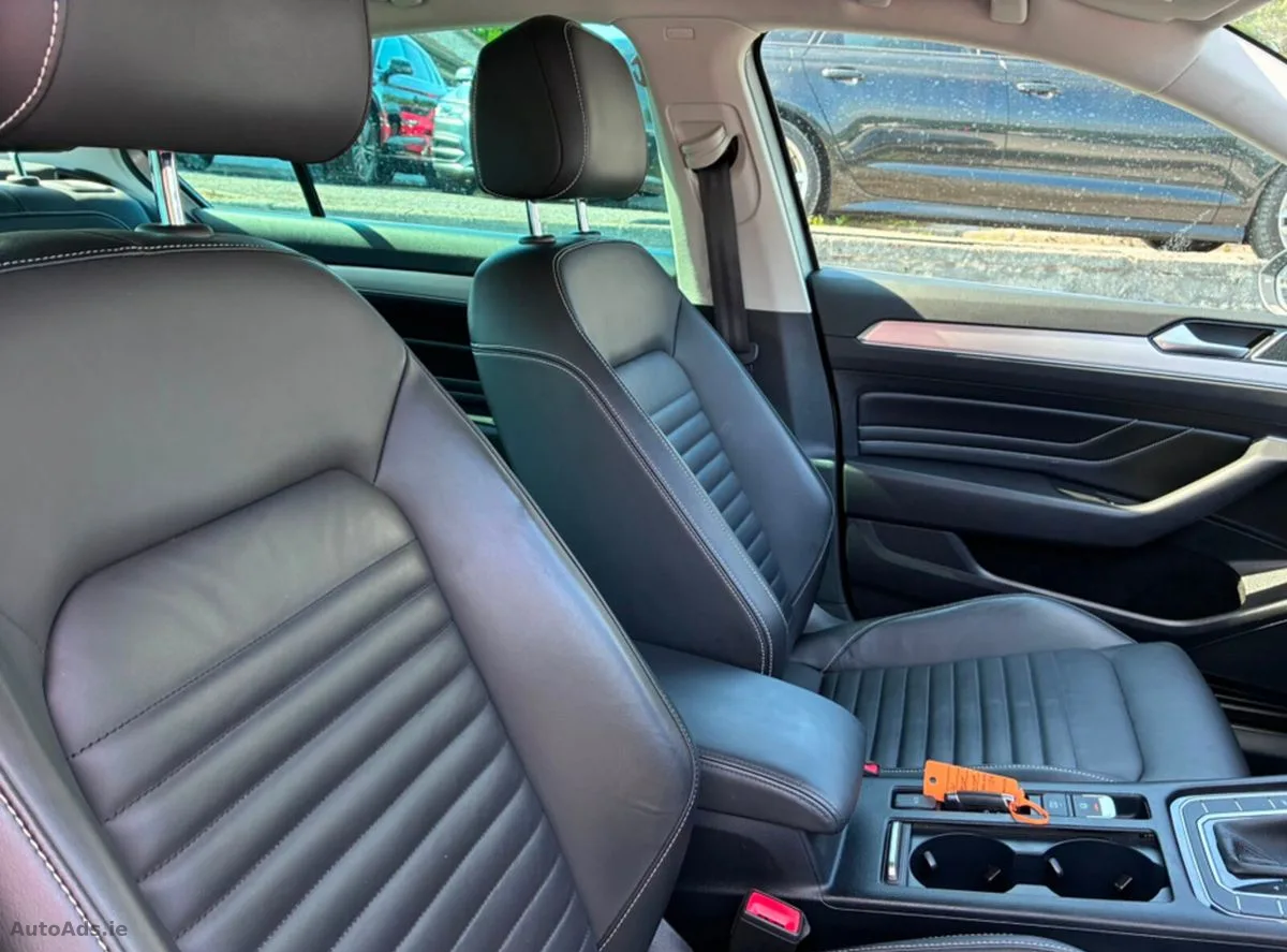 2022 Volkswagen Passat – photo 5