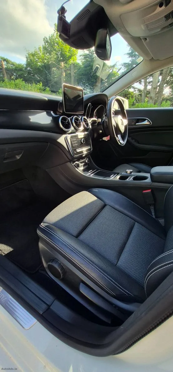 2017 Mercedes-Benz CLA – photo 17