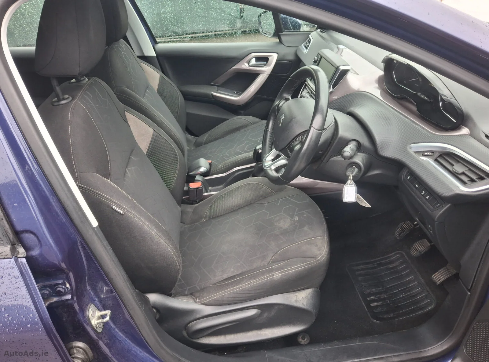 2015 Peugeot 2008 – photo 11