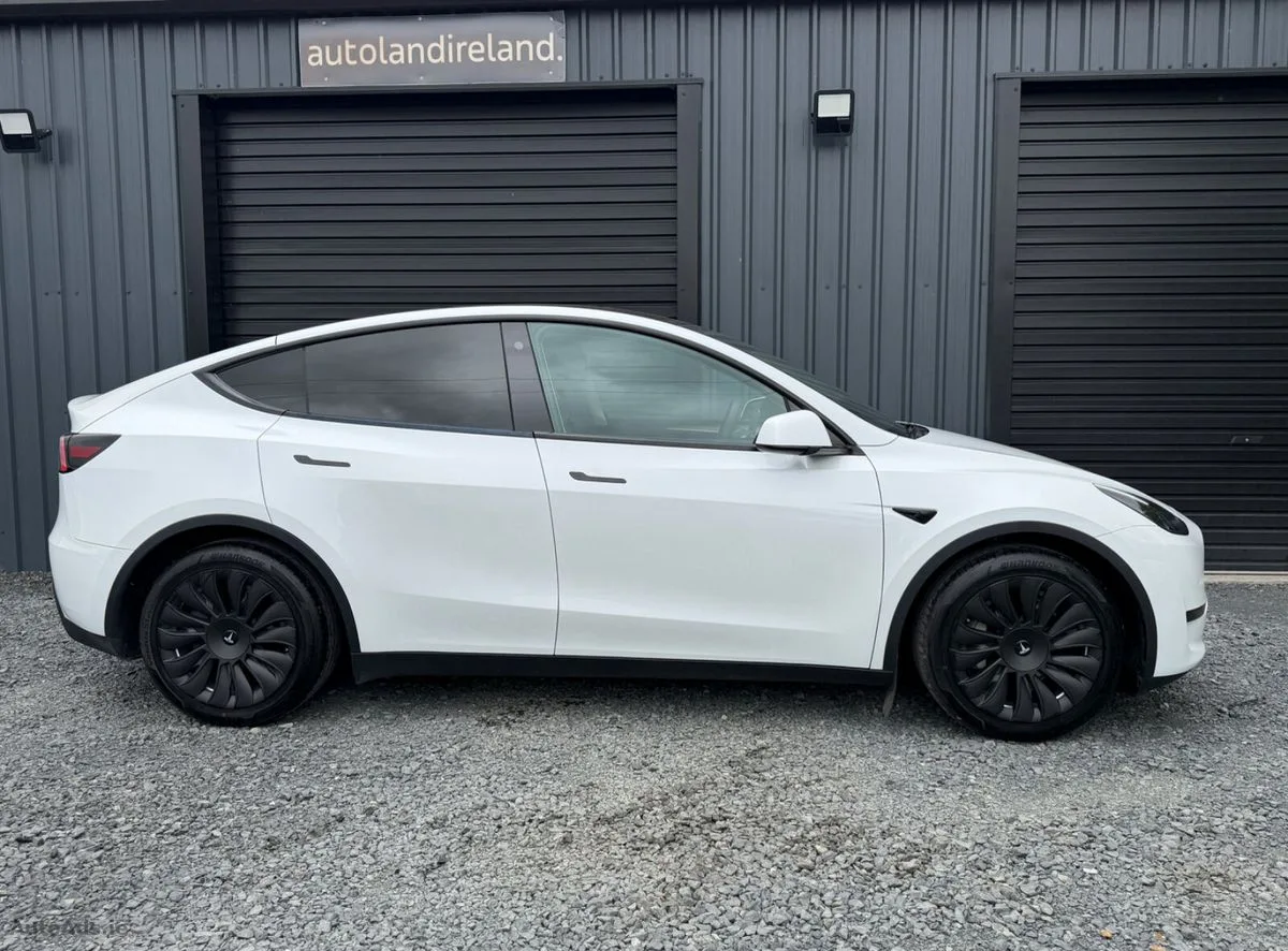 2022 Tesla Model Y – photo 4
