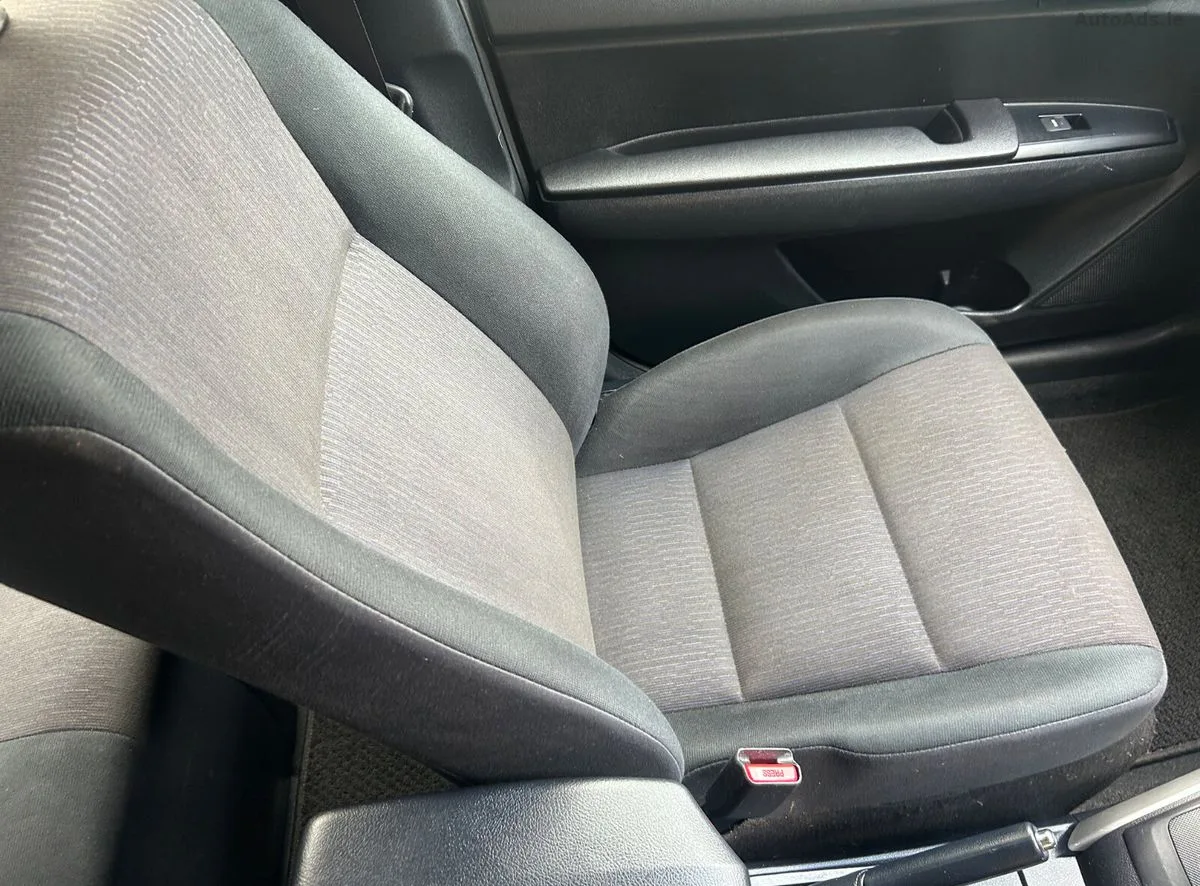 2016 Toyota Corolla – photo 14