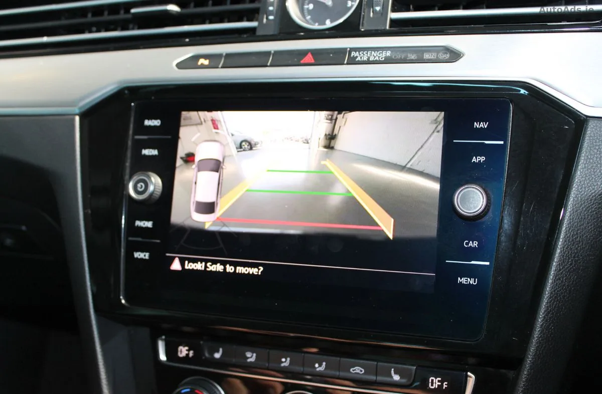 2018 Volkswagen Passat – photo 18