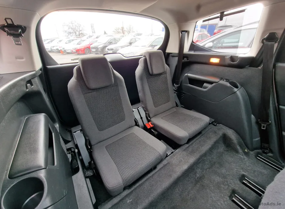 2016 Peugeot 5008 – photo 11