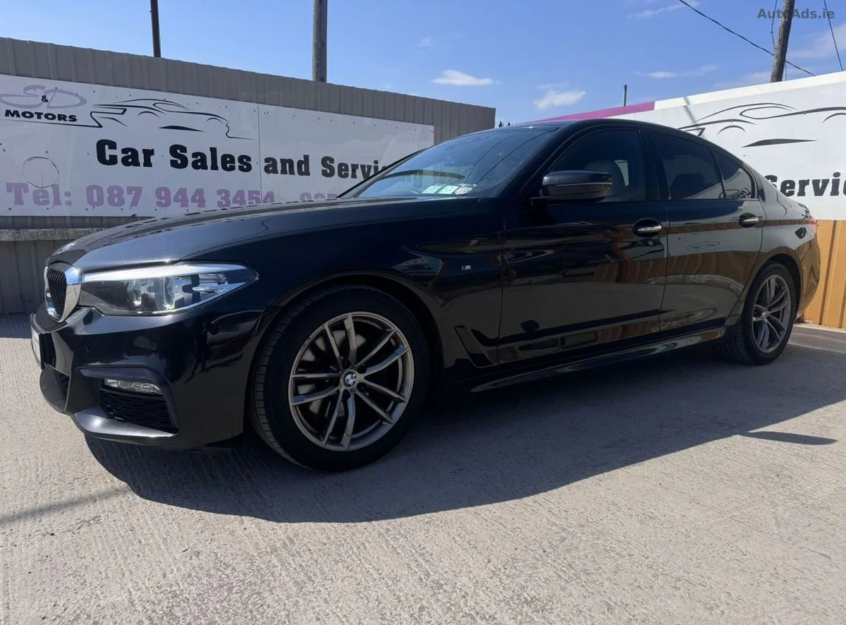 2018 BMW 5-Series – photo 1