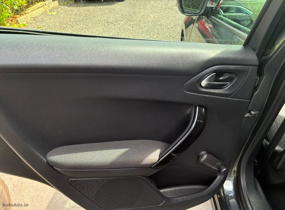 2016 Peugeot 208 – photo 20