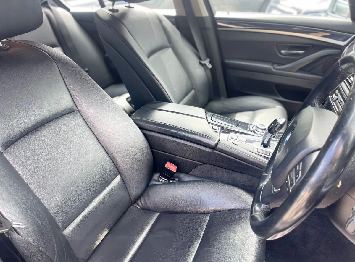 2013 BMW 5-Series – photo 10