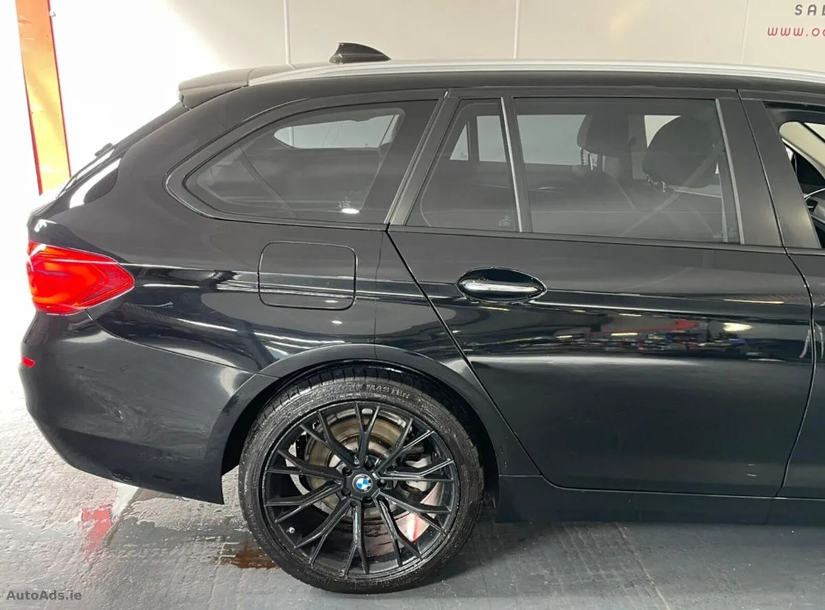 2018 BMW 5-Series – photo 9