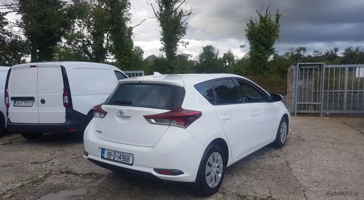 2019 Toyota Auris – photo 8