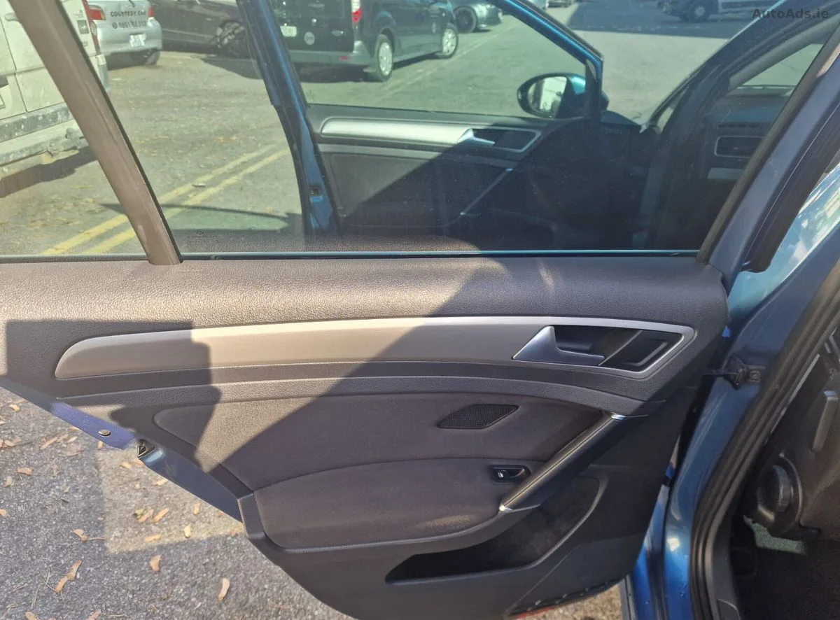 2014 Volkswagen Golf – photo 12