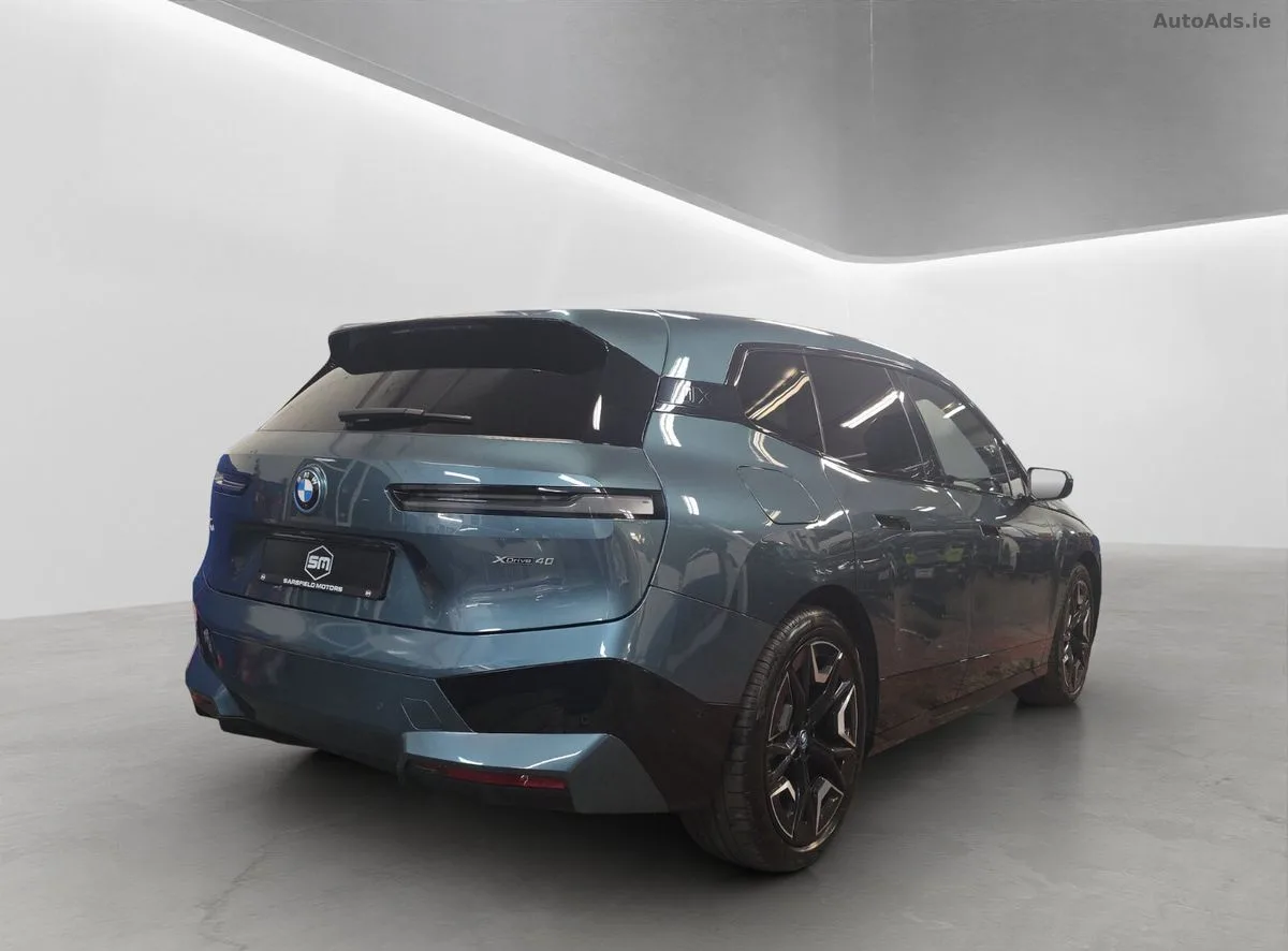 2022 BMW iX – photo 6