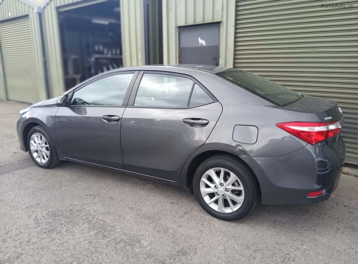 2015 Toyota Corolla – photo 8