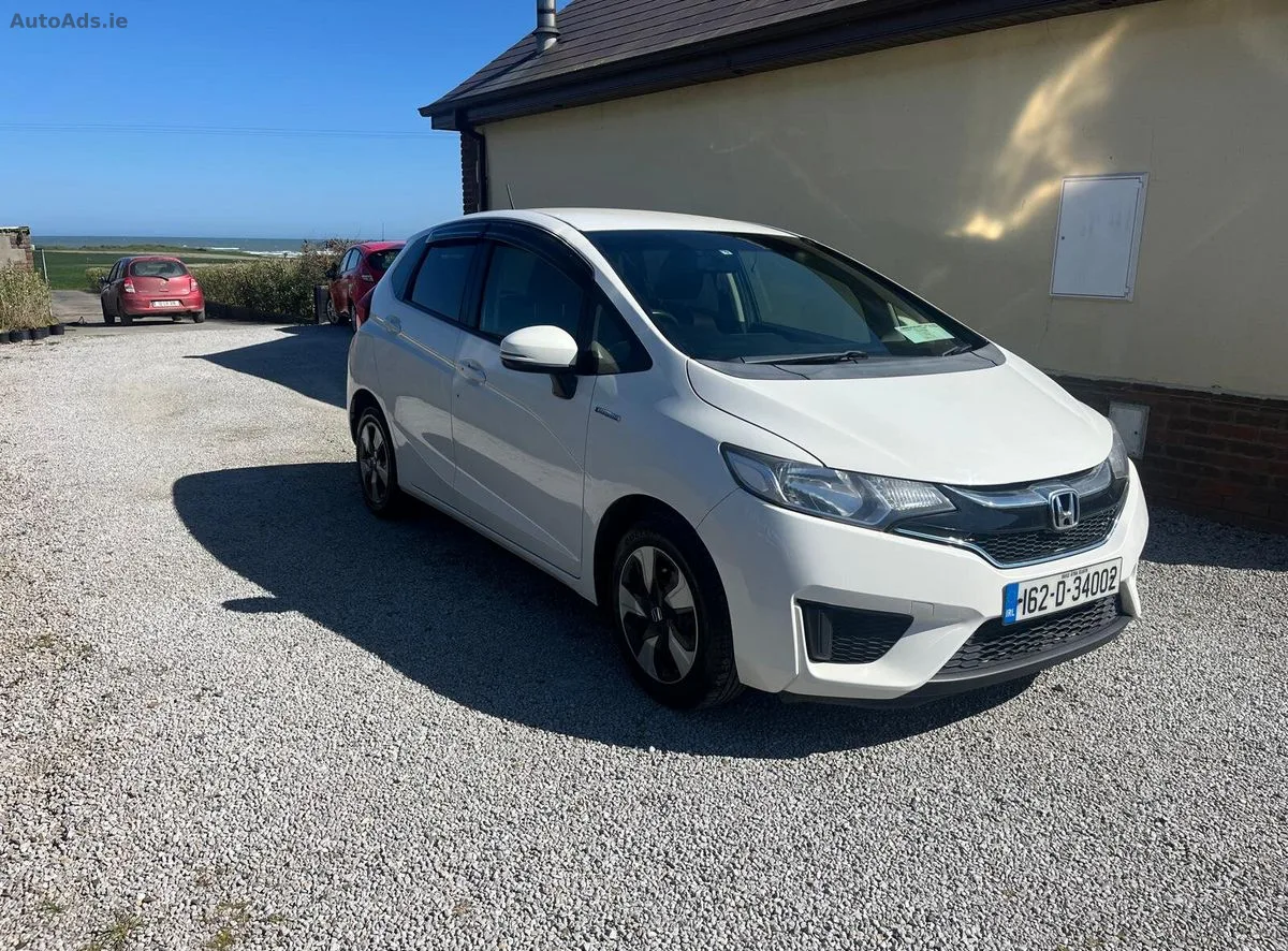 2016 Honda Fit – photo 4