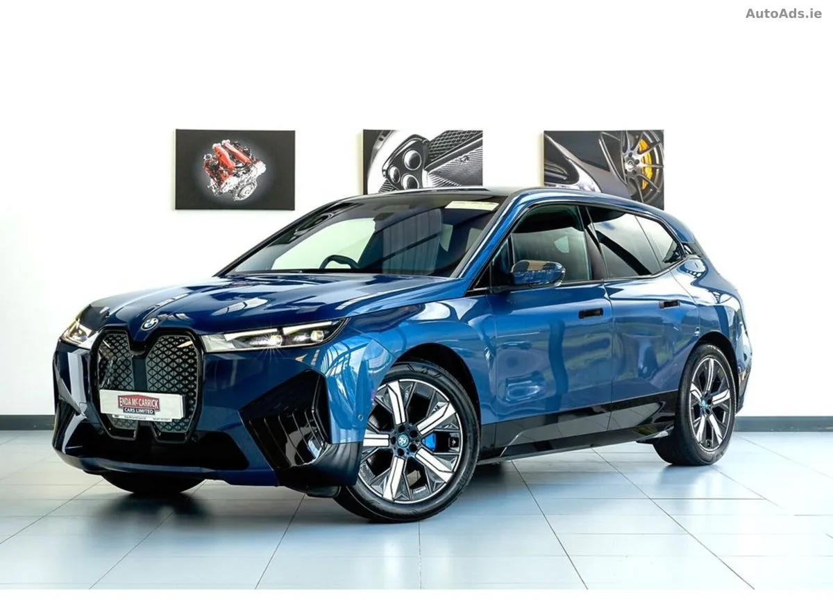 2023 BMW iX