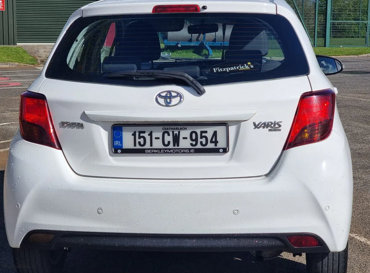 2015 Toyota Yaris – photo 6