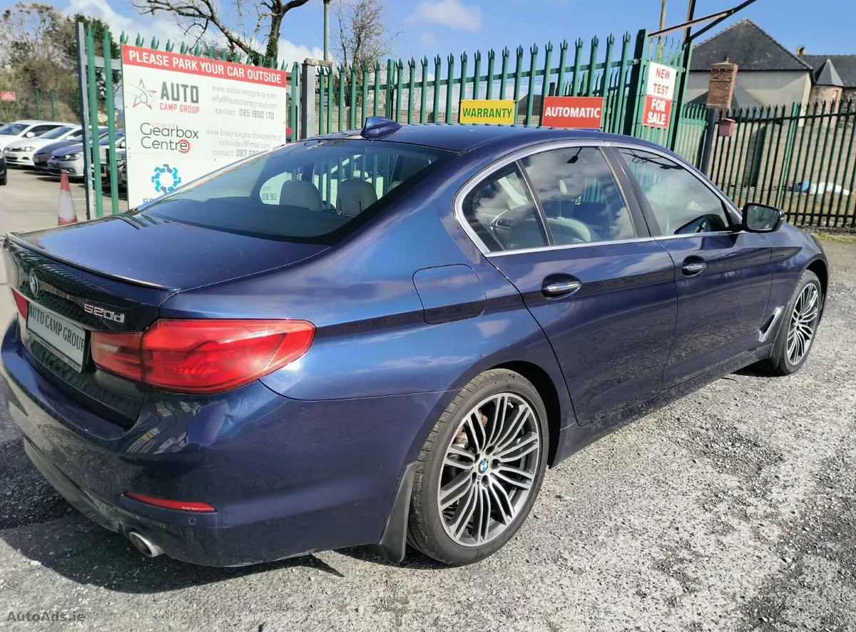 2017 BMW 5-Series – photo 7