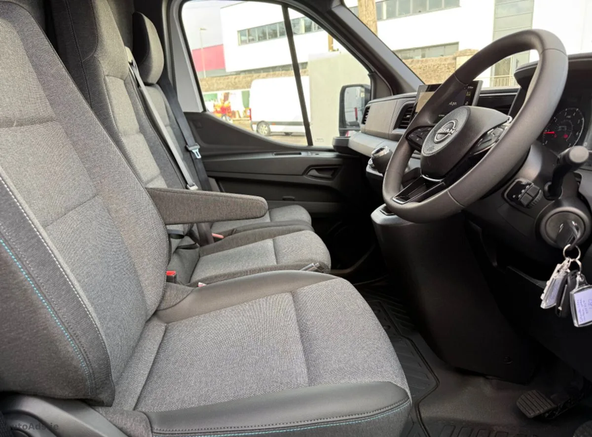 2026 Nissan Interstar – photo 16