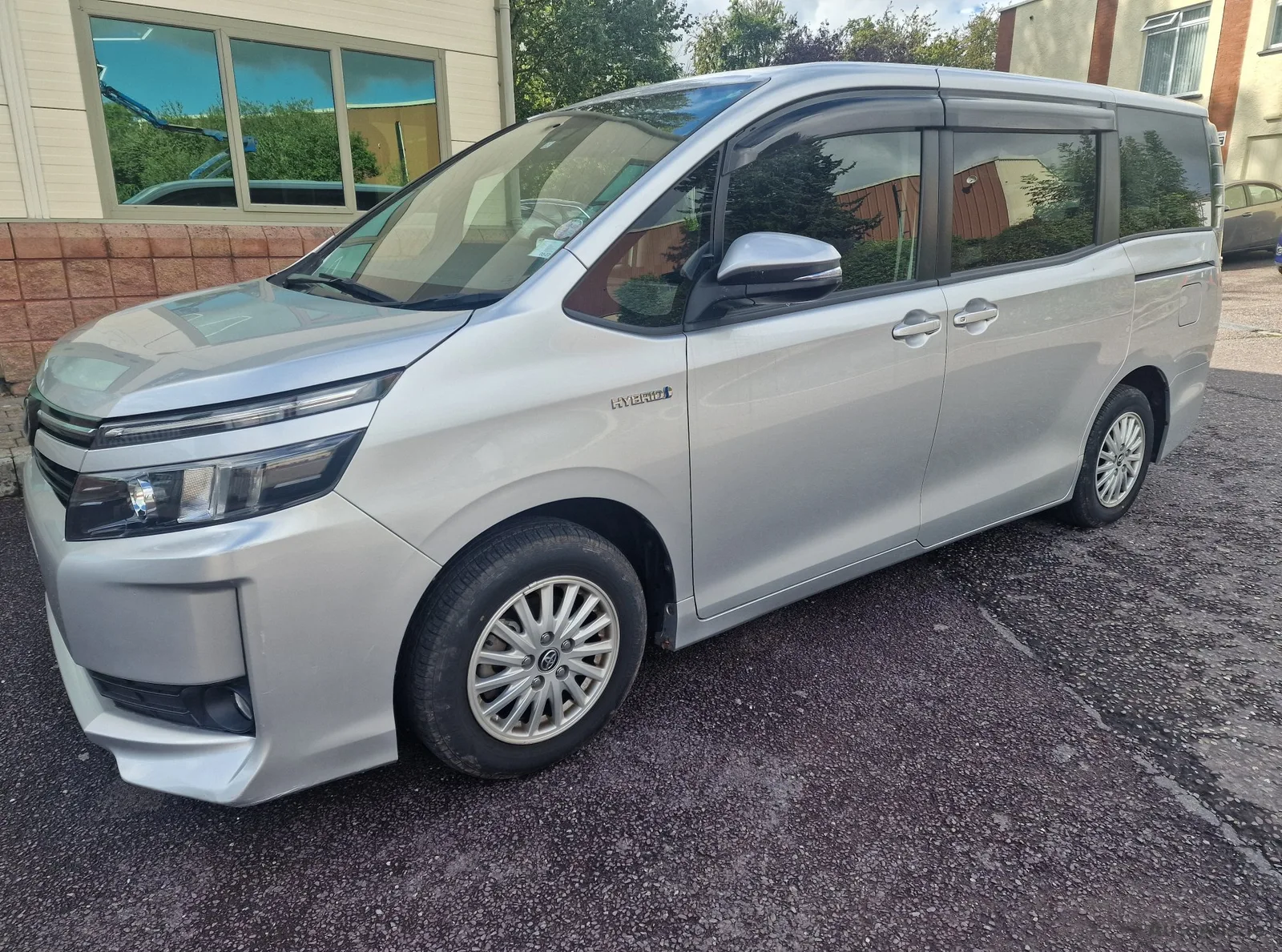 2016 Toyota Voxy