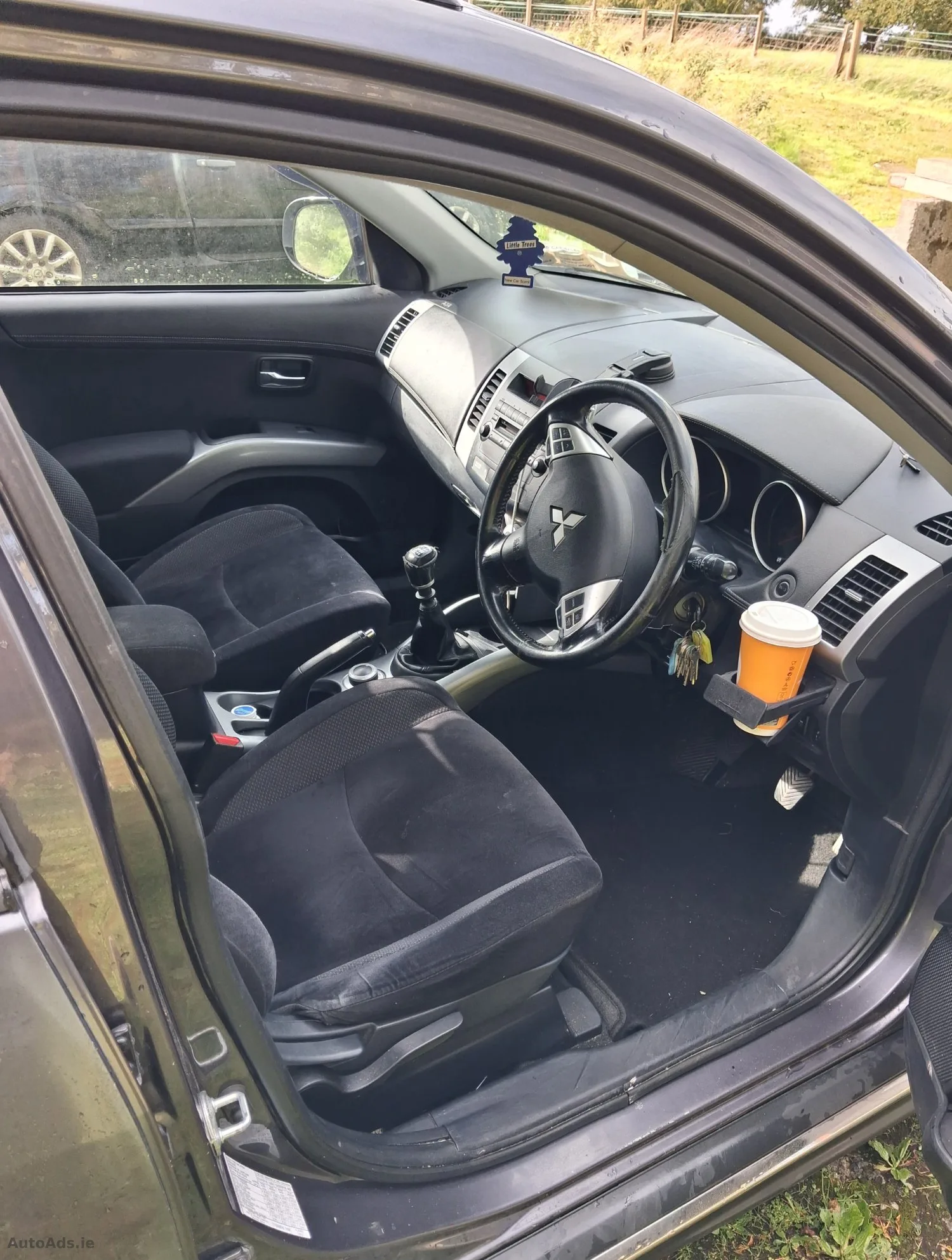2011 Mitsubishi Outlander – photo 4