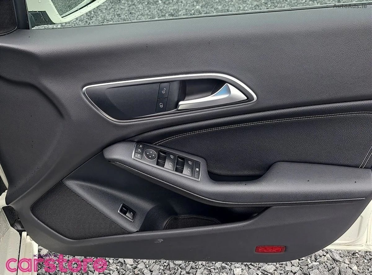 2017 Mercedes-Benz CLA – photo 17