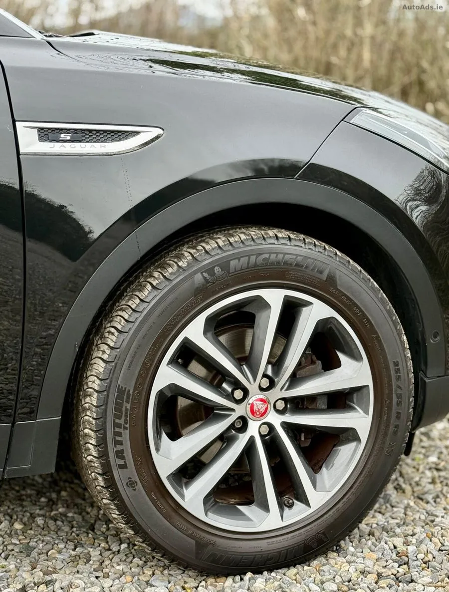 2019 Jaguar E-Pace – photo 6