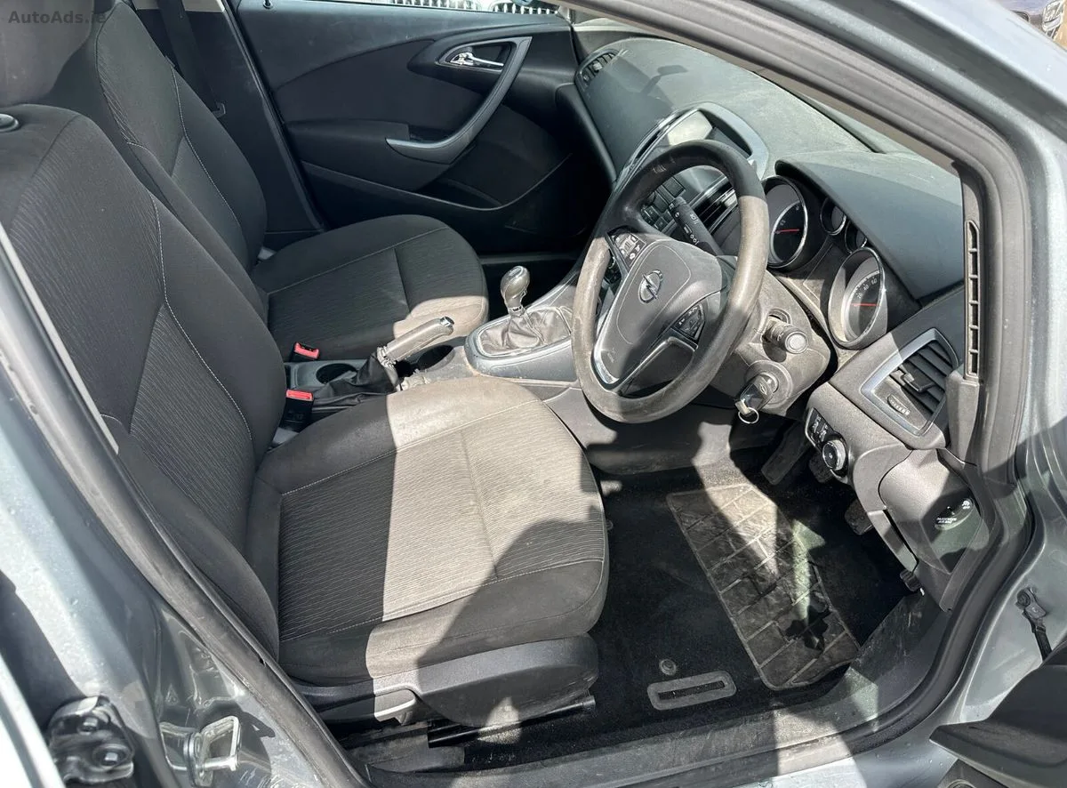 2013 Opel Astra – photo 8