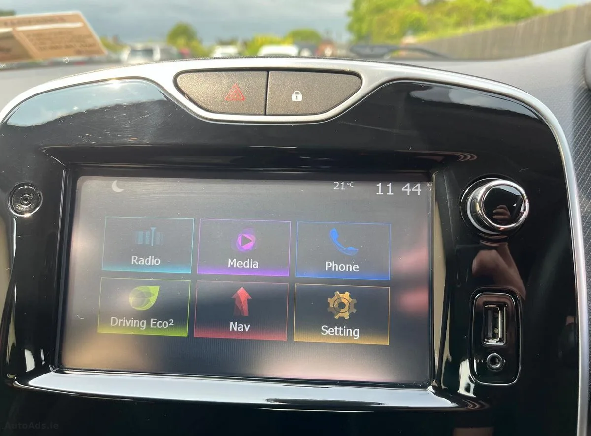 2016 Renault Clio – photo 11