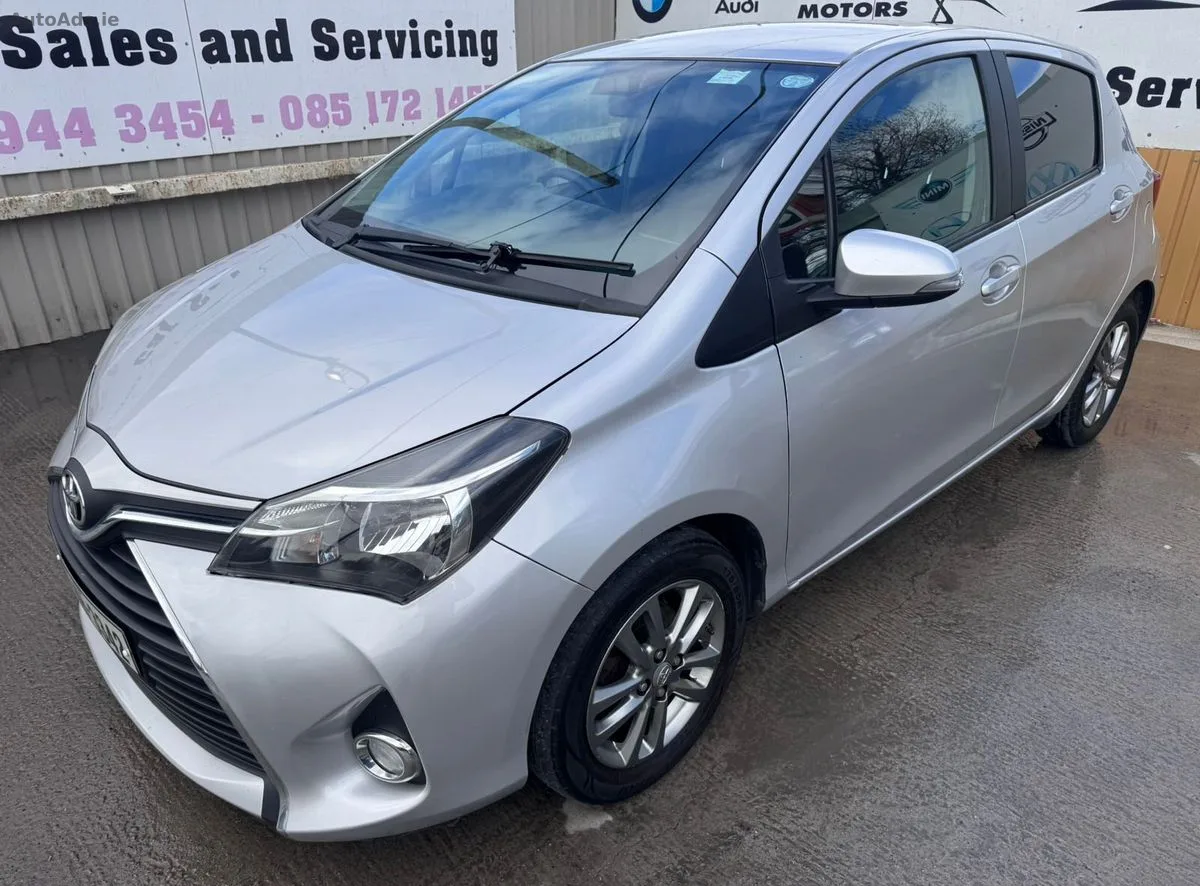 2016 Toyota Yaris – photo 12