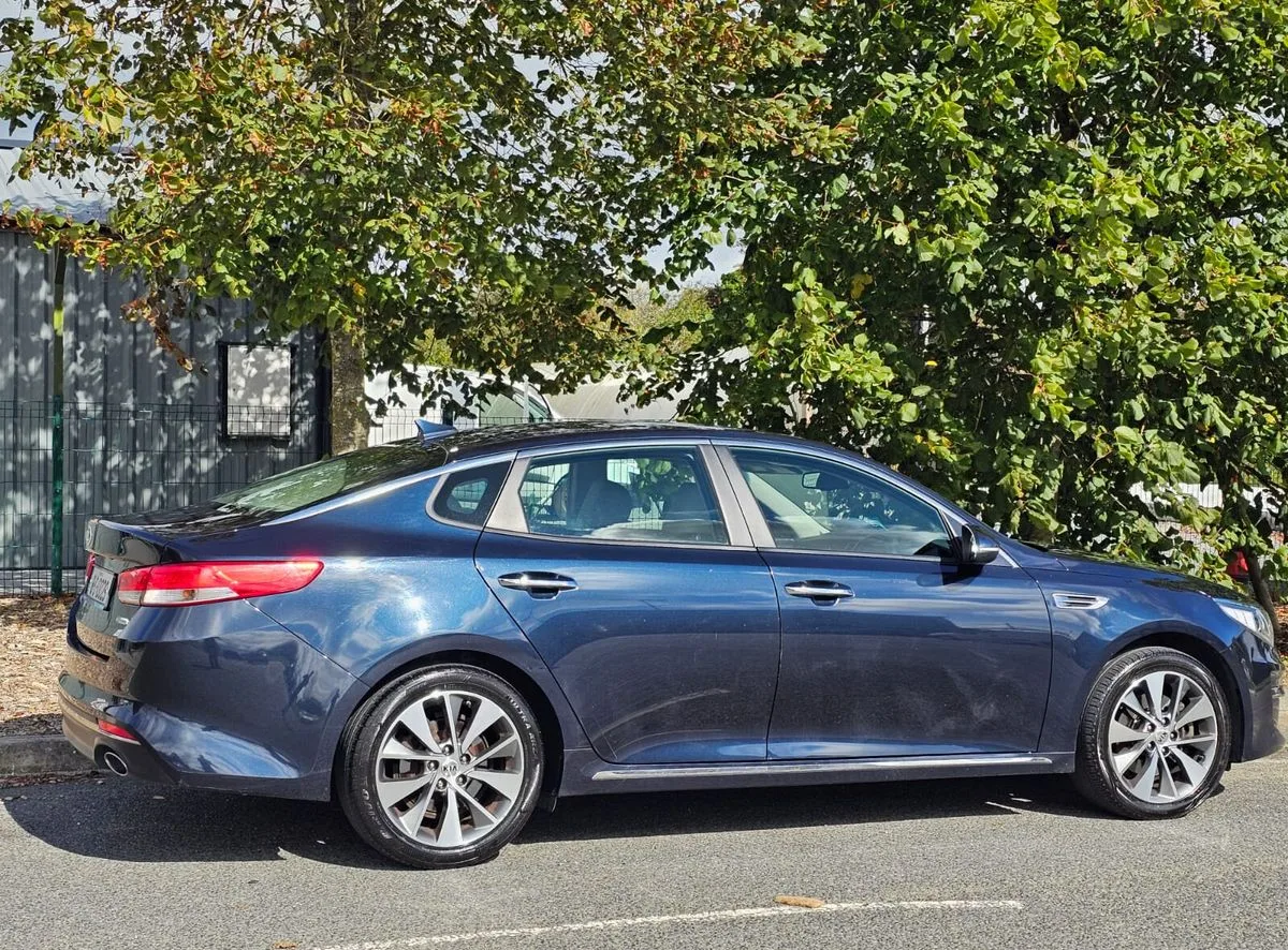 2018 Kia Optima – photo 2