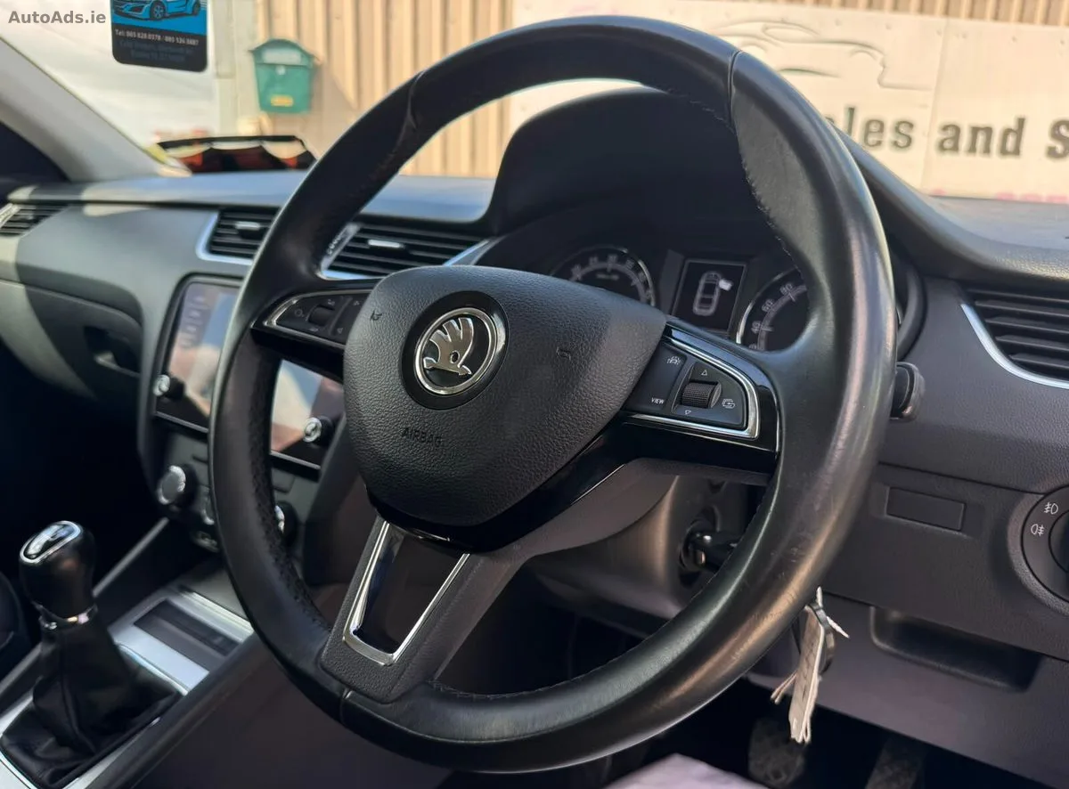 2019 Skoda Octavia – photo 16