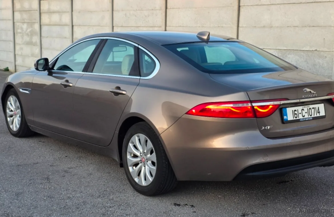 2016 Jaguar XF – photo 7