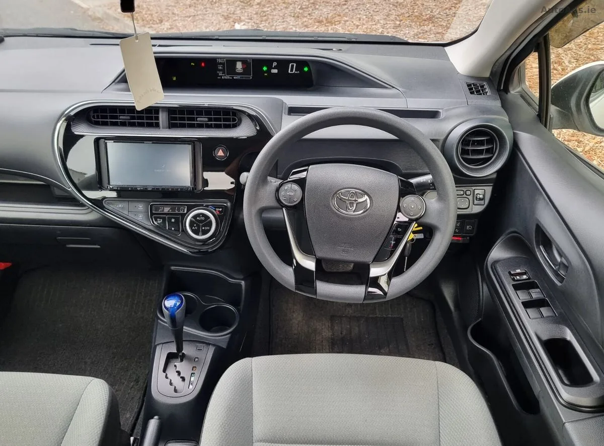 2019 Toyota Aqua – photo 20