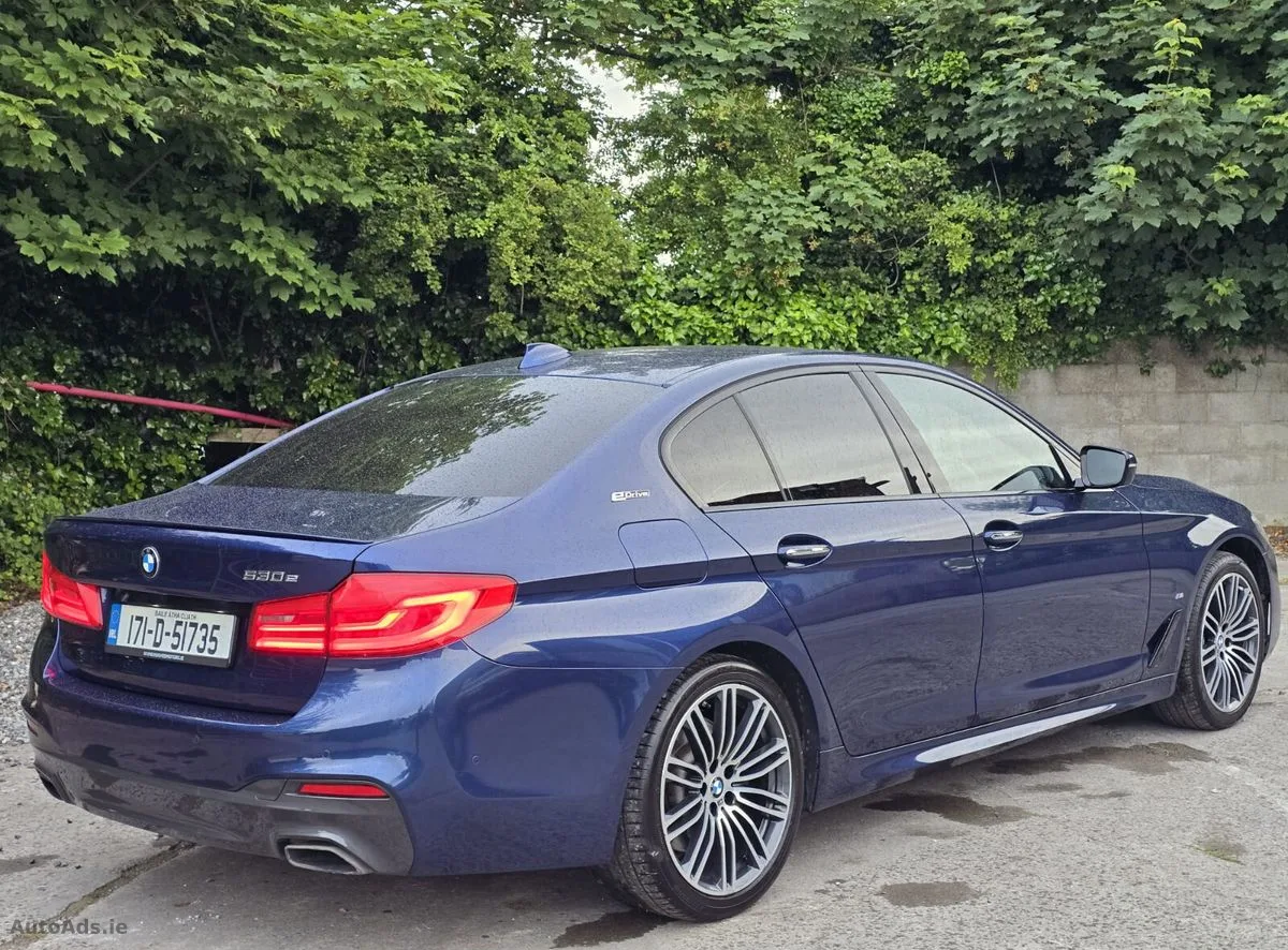 2017 BMW 5-Series – photo 12