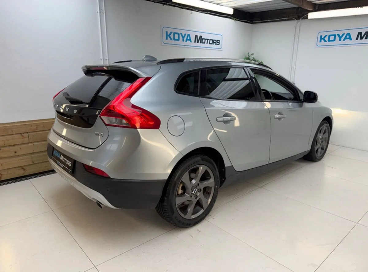 2016 Volvo V40 – photo 10