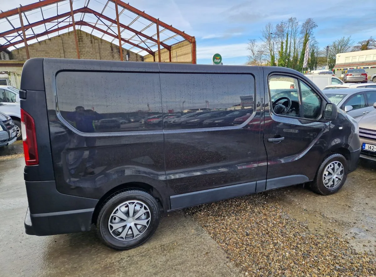 2020 Nissan NV300 – photo 12