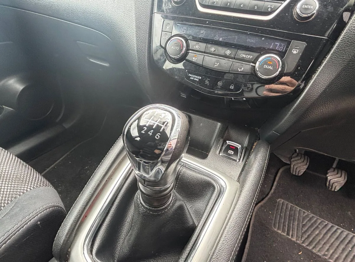 2015 Nissan Qashqai – photo 13