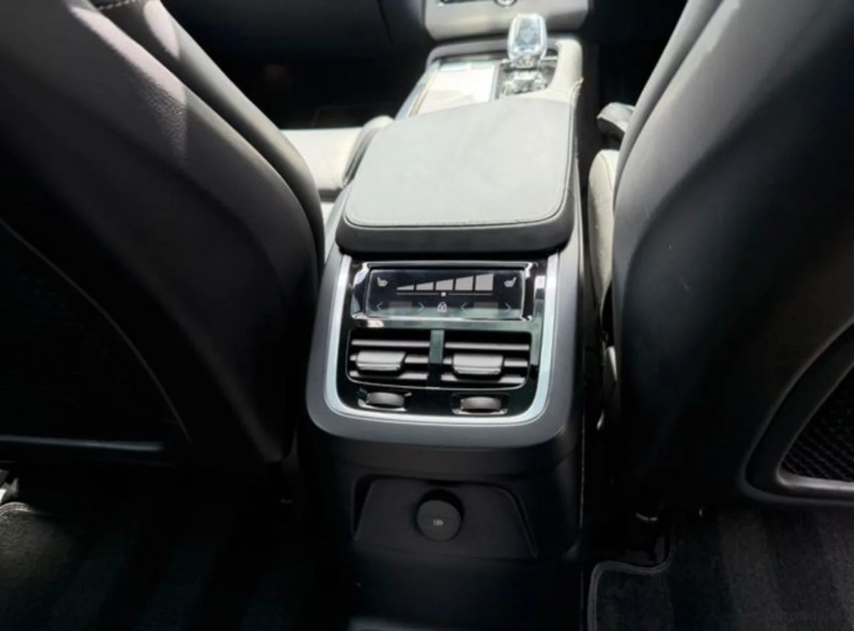 2024 Volvo XC90 – photo 18