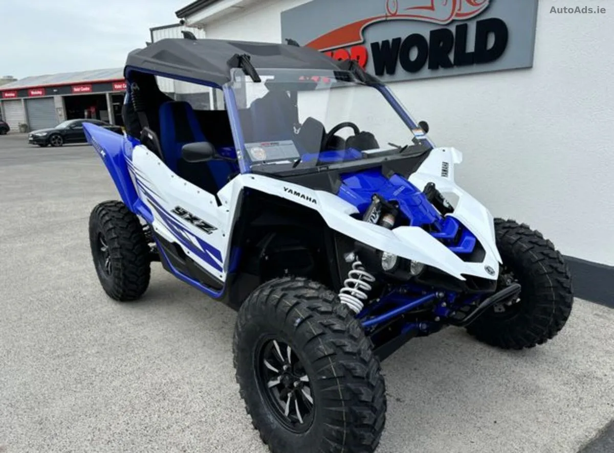 2018 YAMAHA FZS