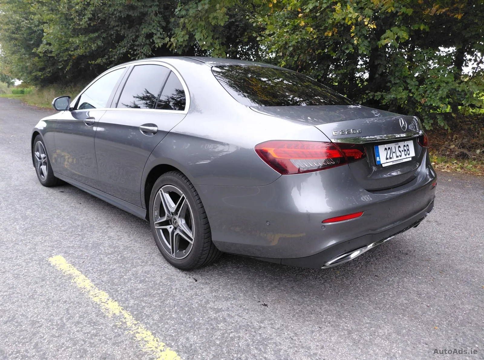 2022 Mercedes-Benz E-Class – photo 2