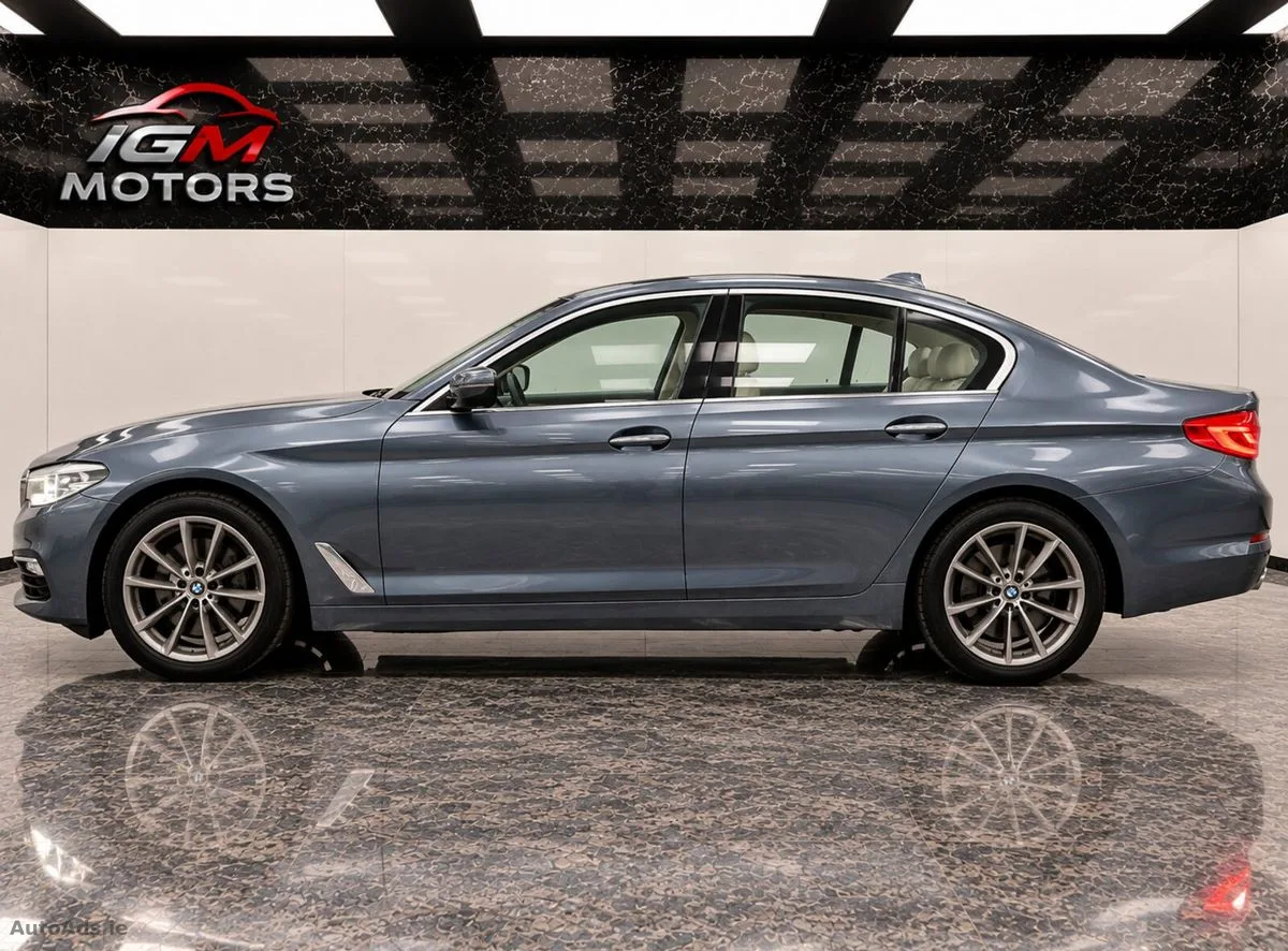 2017 BMW 5-Series – photo 9