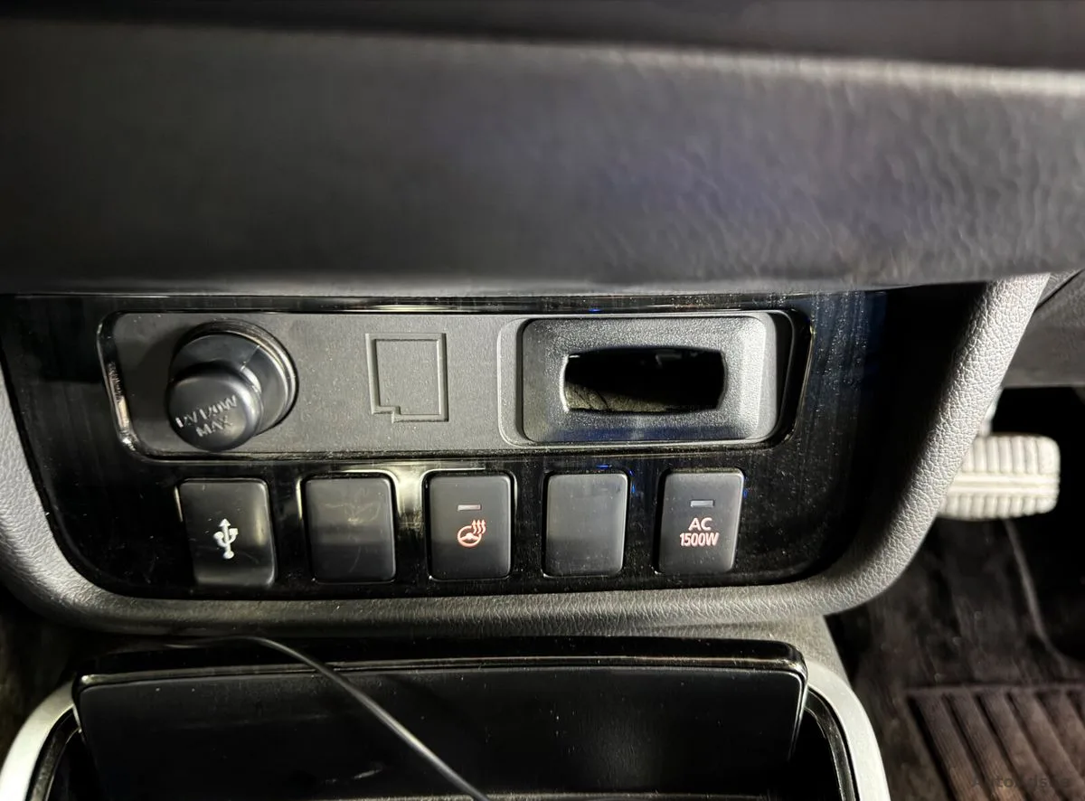 2018 Mitsubishi Outlander – photo 12
