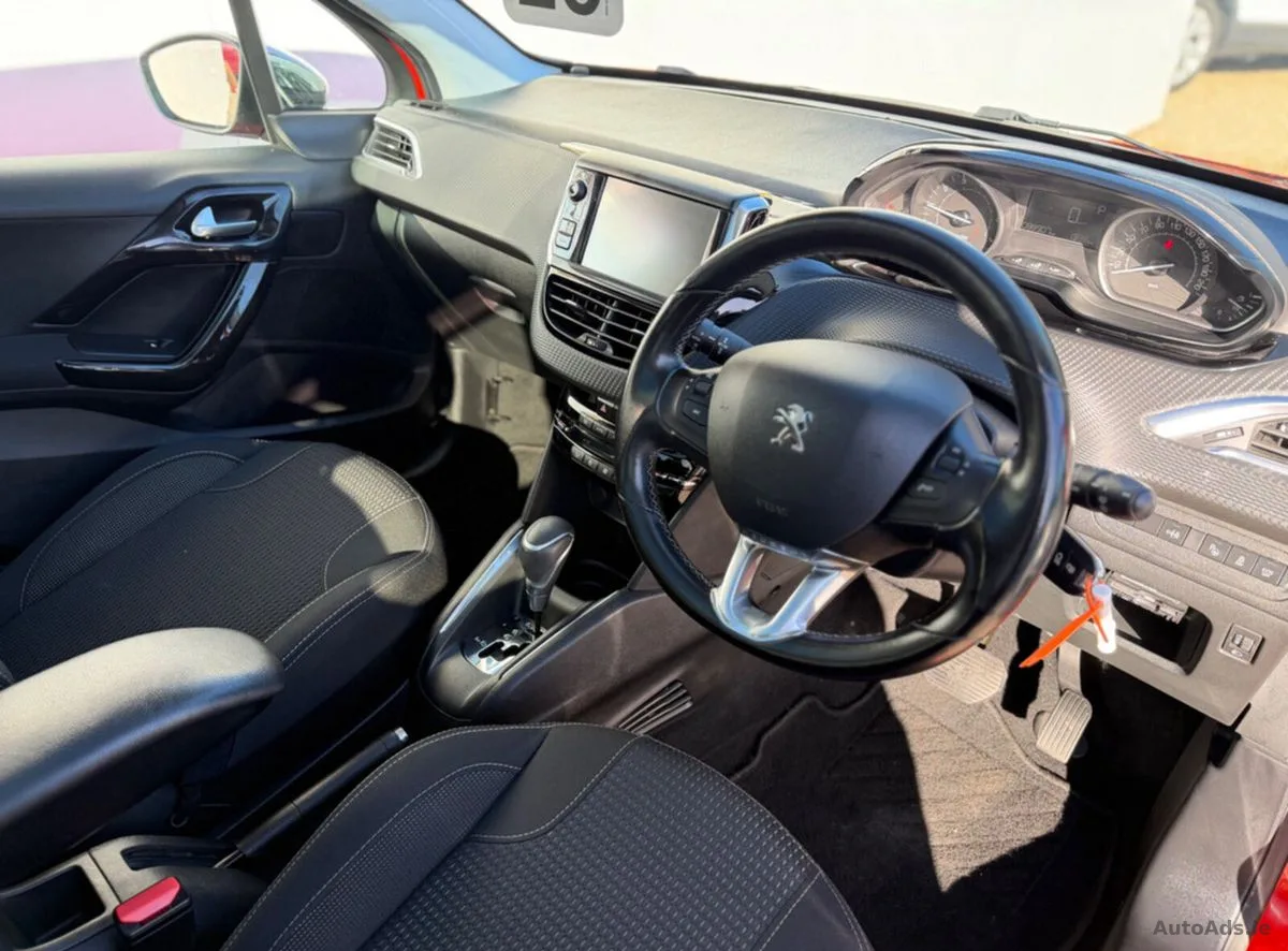 2017 Peugeot 208 – photo 7