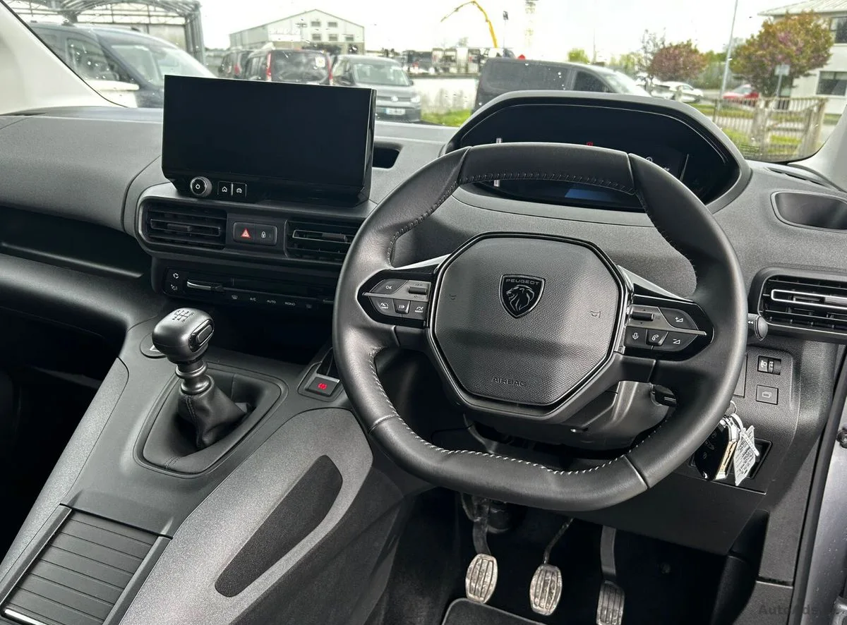 2024 Peugeot Rifter – photo 10