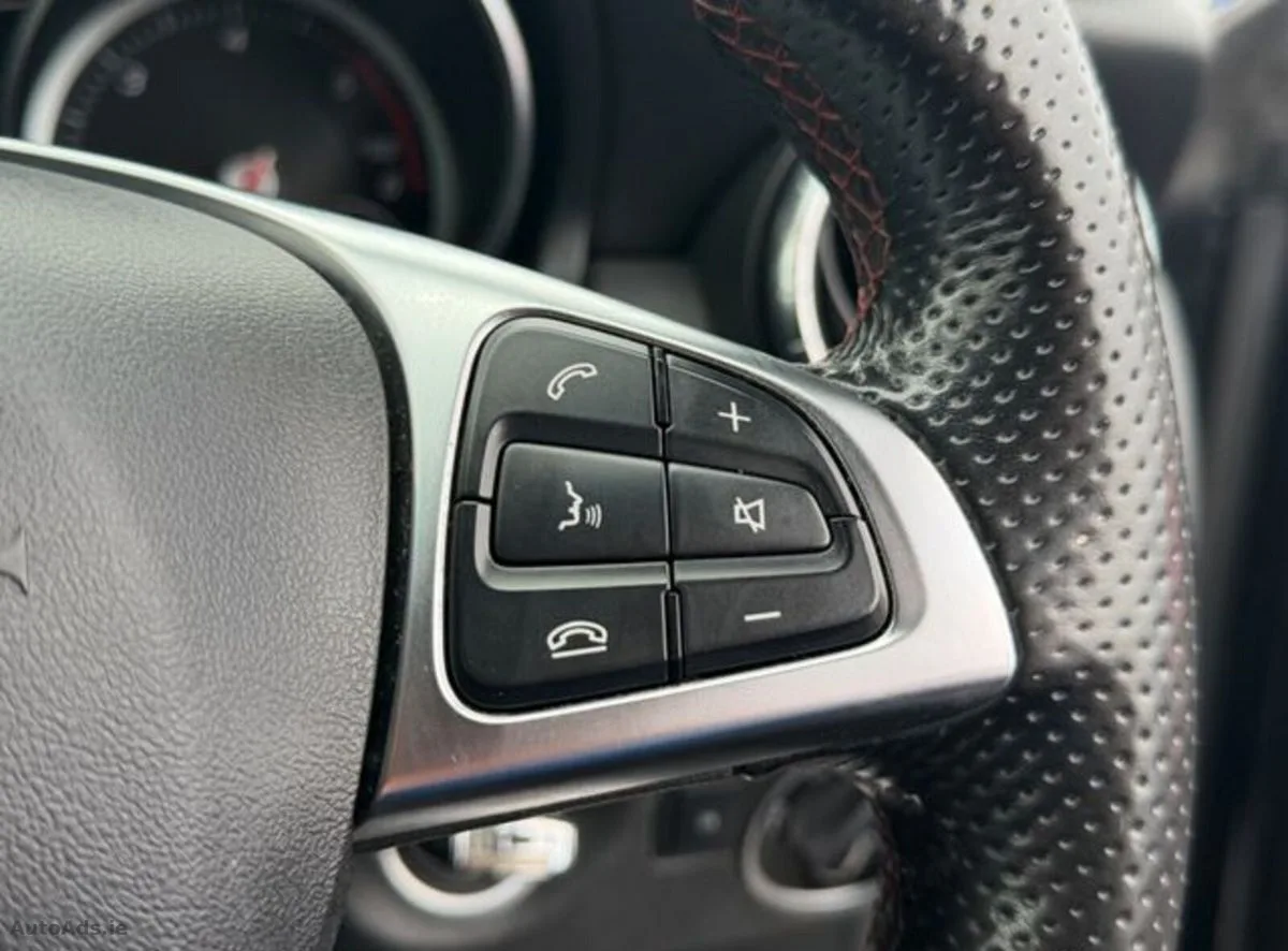 2018 Mercedes-Benz CLA – photo 16