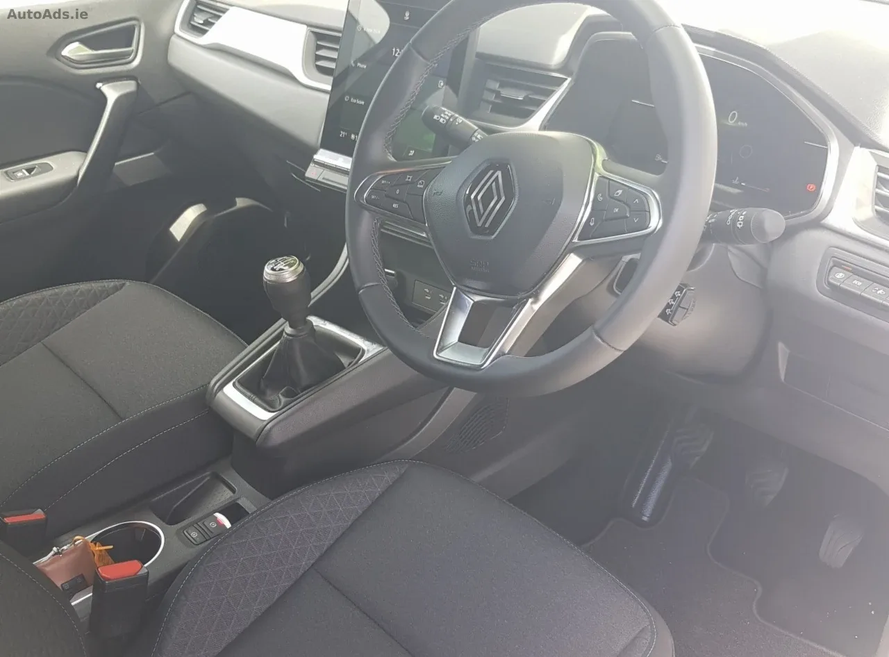 2025 Renault Captur – photo 8